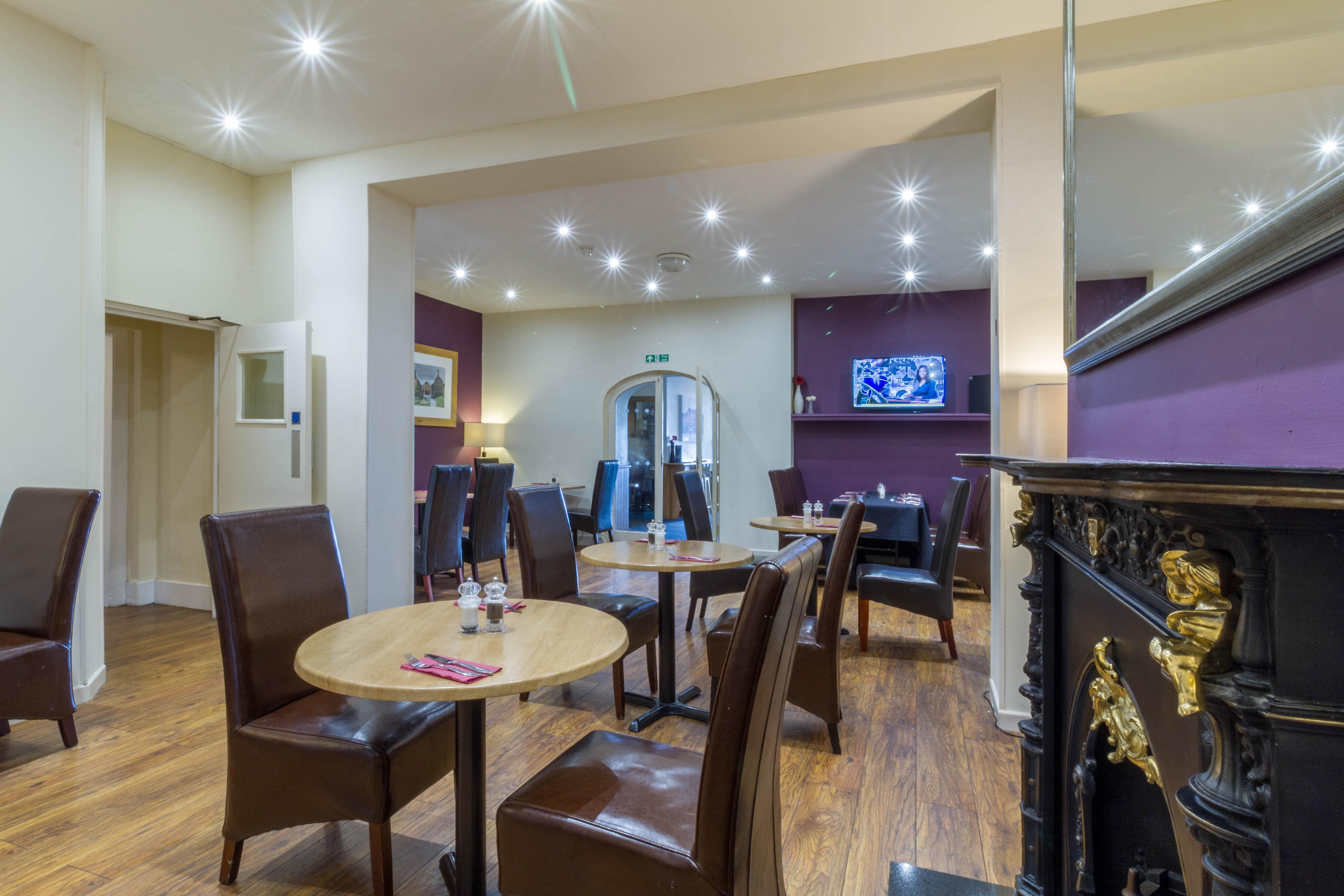 Halkyn Springfield Hotel & Health Club מראה חיצוני תמונה