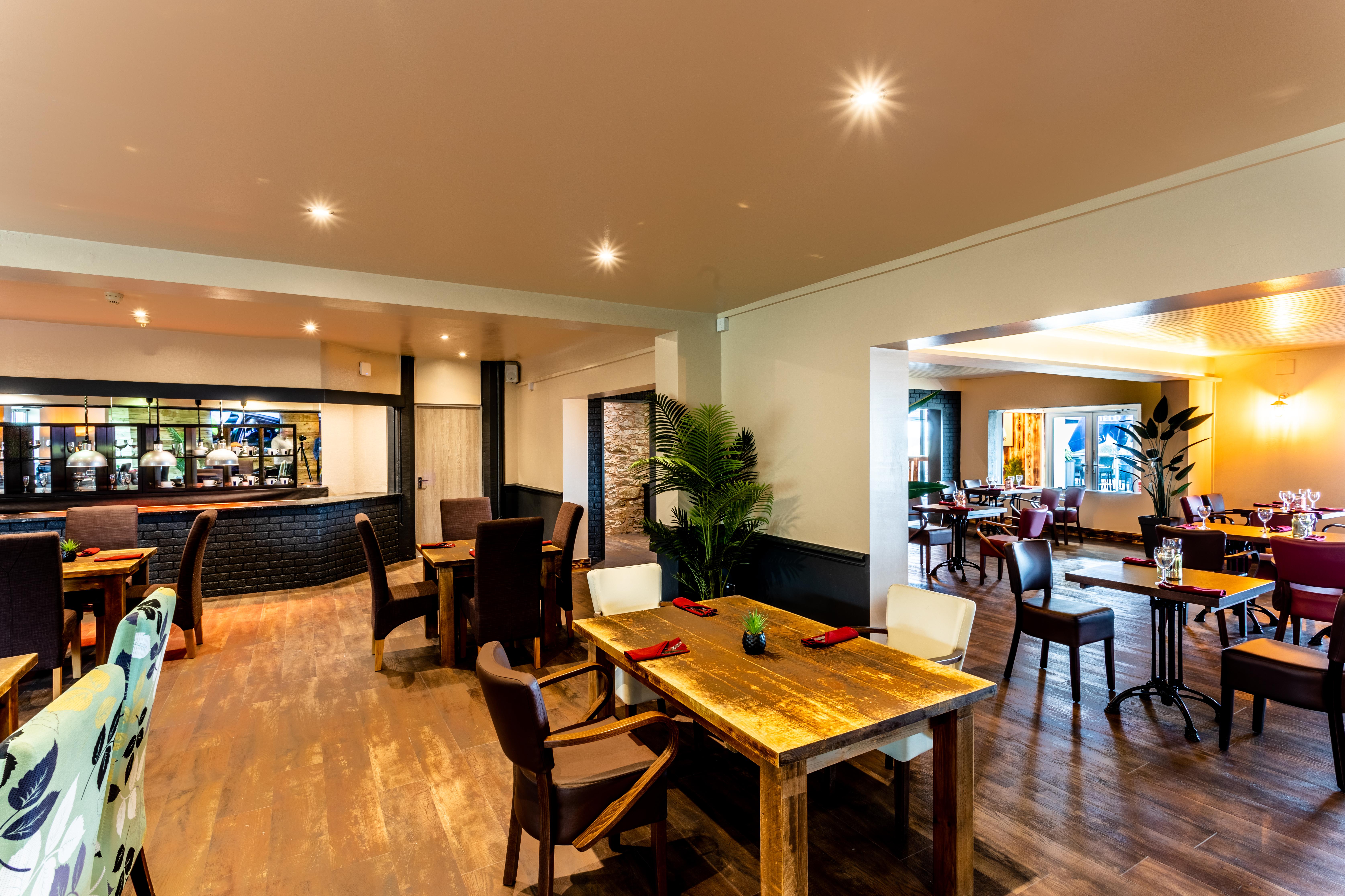 Halkyn Springfield Hotel & Health Club מראה חיצוני תמונה