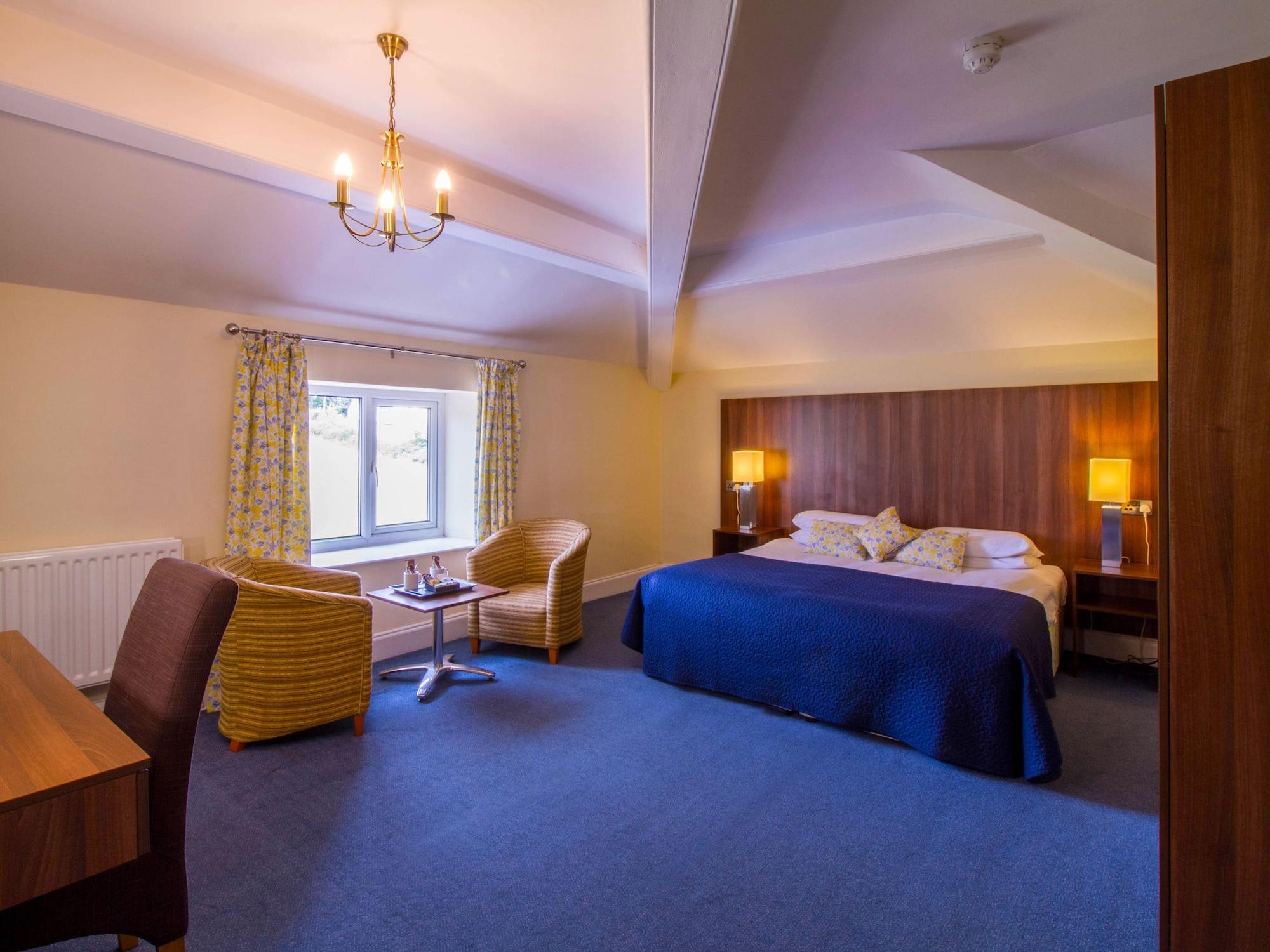 Halkyn Springfield Hotel & Health Club מראה חיצוני תמונה
