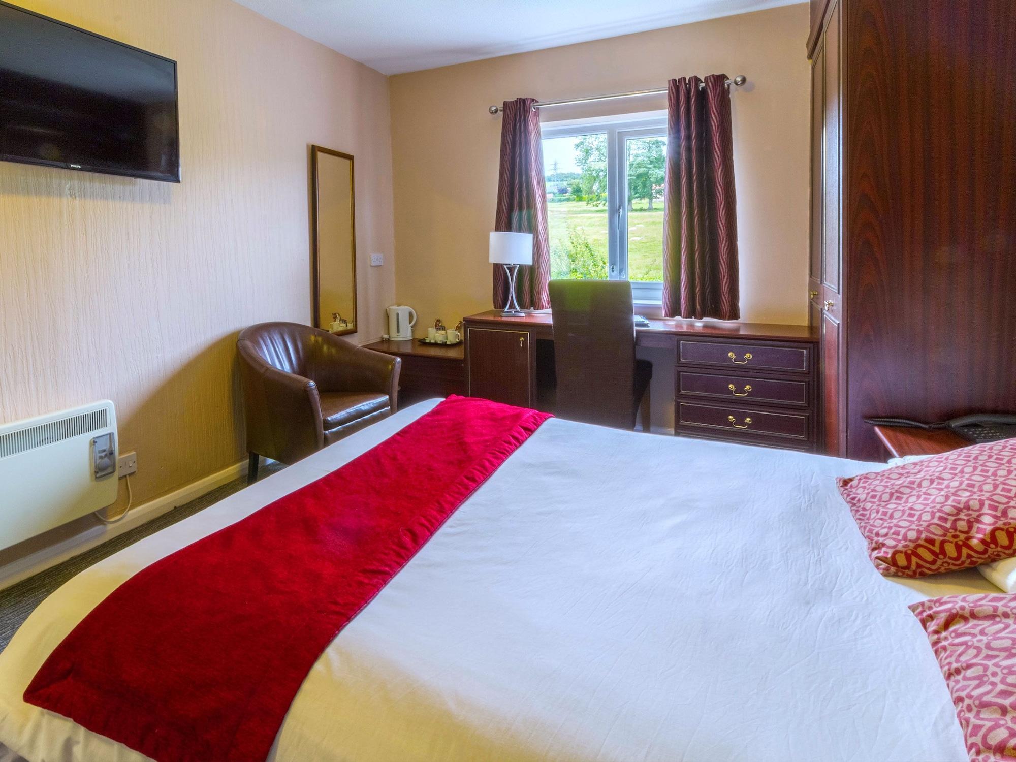 Halkyn Springfield Hotel & Health Club מראה חיצוני תמונה