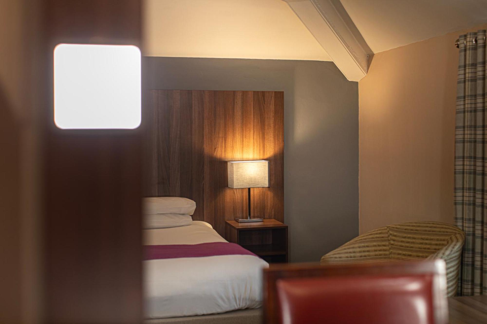 Halkyn Springfield Hotel & Health Club מראה חיצוני תמונה