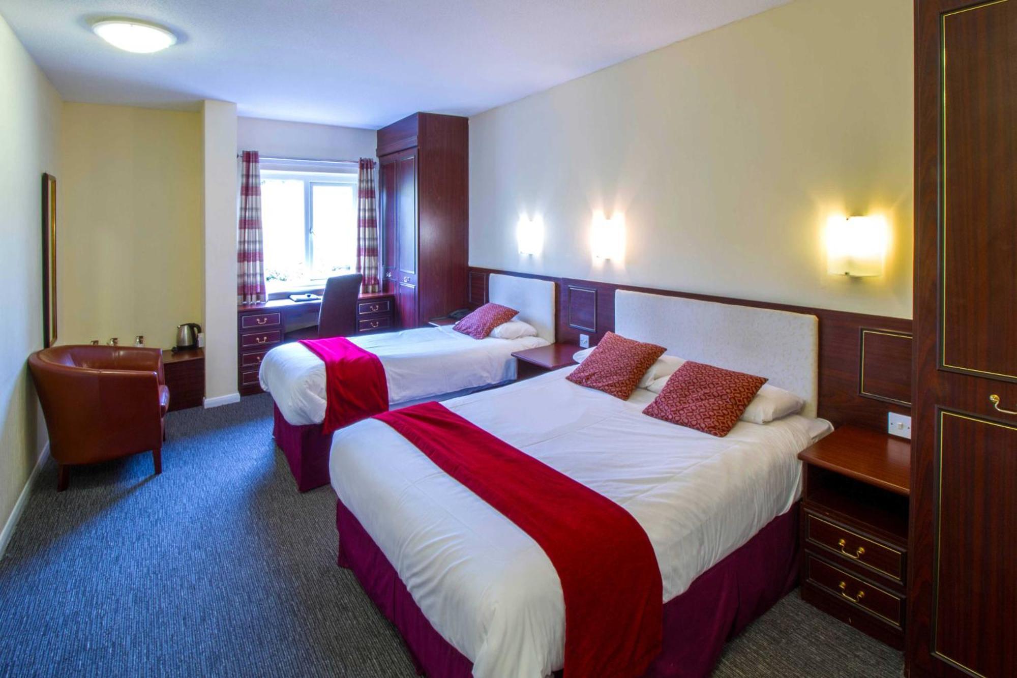 Halkyn Springfield Hotel & Health Club חדר תמונה